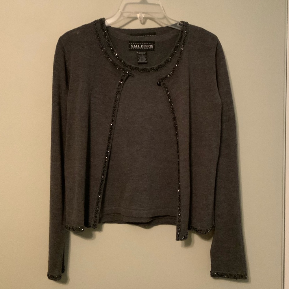 Wonderful charcoal grey beaded sweater set, sz SM